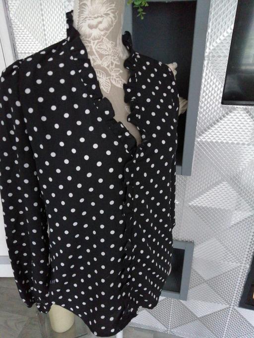 Buy & Sell Wednesfield Wolverhampton - Photos for ladies size* M* ( Not Worn) Shein