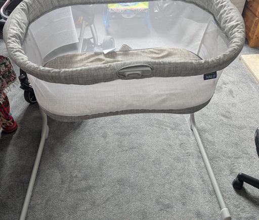 Buy & Sell Acocks Green Birmingham - Photos for HALO BassiNest Swivel Sleeper Bedside Bassine