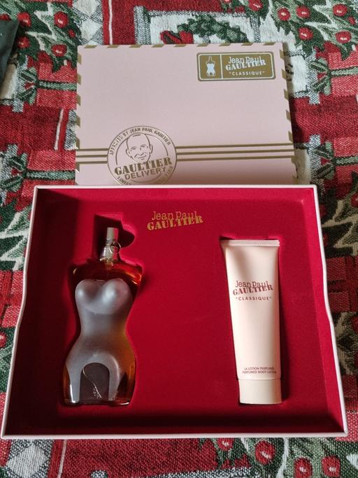 Buy & Sell Grangemouth Falkirk - Photos for perfume