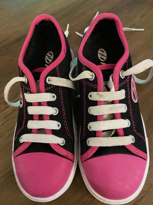 Buy & Sell Mynydd Isa Flintshire - Wales - Photos for Girls genuine Heelys