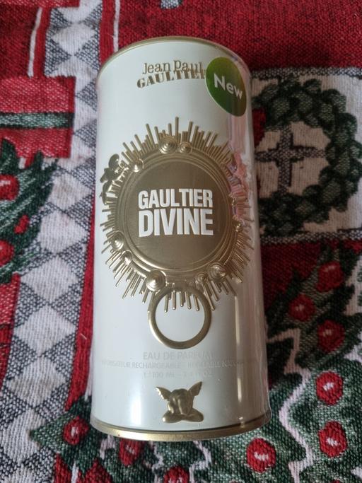 Buy & Sell Grangemouth Falkirk - Photos for perfume