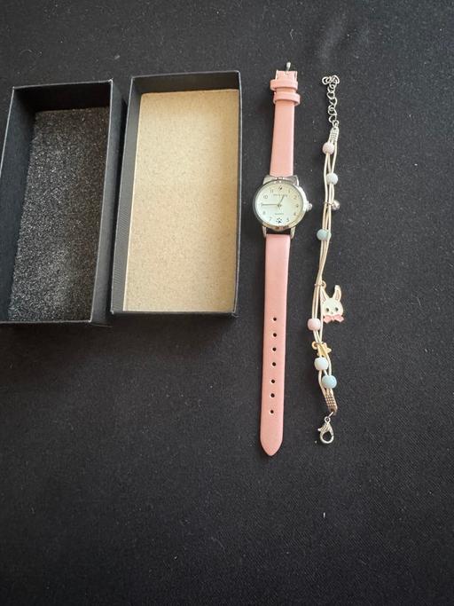 Buy & Sell Greenford Ealing - Photos for Girls watch and bracelet