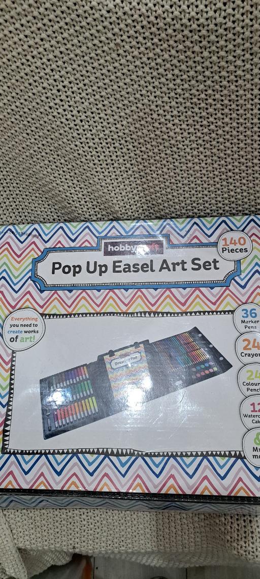 Classes Sutton Coldfield Birmingham - Photos for Pop up easel art set