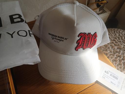 Buy & Sell Beeston Broxtowe - Photos for Mens Cap)