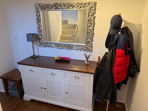 Buy & Sell Clanfield East Hampshire - Photos for Hallway / entrance sideboard