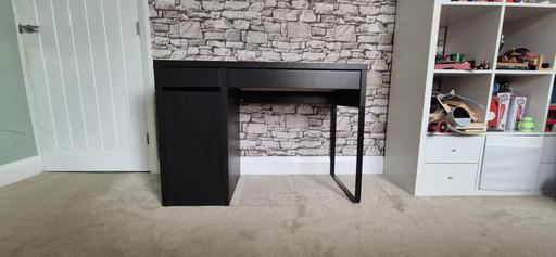 Buy & Sell Hawley Dartford - Photos for IKEA Micke desk - with cupboard