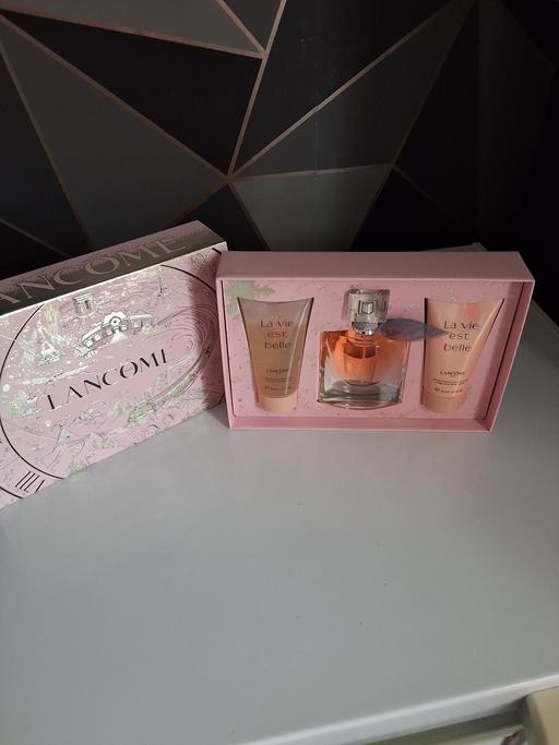 Buy & Sell Moons Moat North Industrial Estate Redditch - Photos for perfume gift set