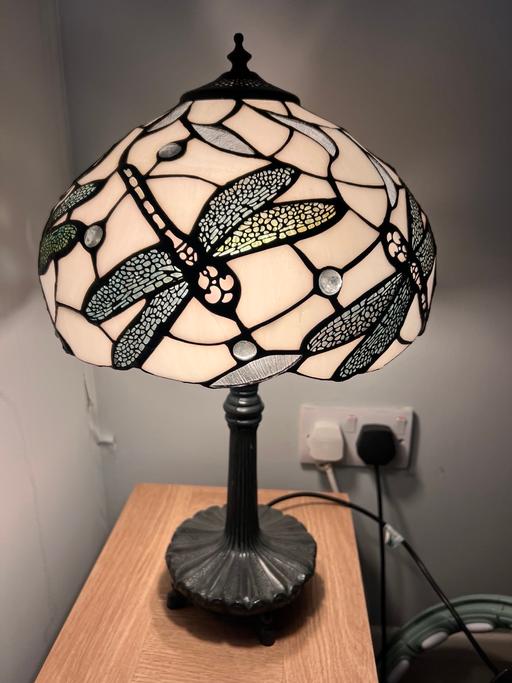 Buy & Sell Earlswood Reigate and Banstead - Photos for Antique Tiffany- dragonfly style lamp