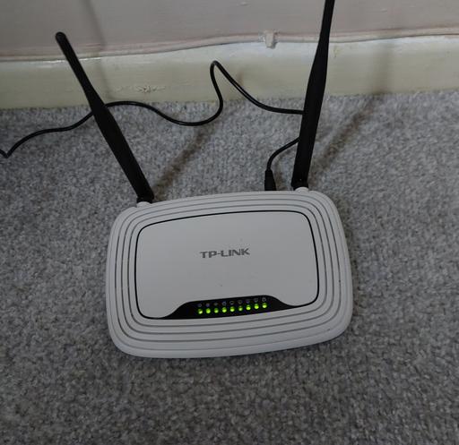 Buy & Sell Oxley Wolverhampton - Photos for TP-LINK TL-WR841N 300 Mbps wireless N router