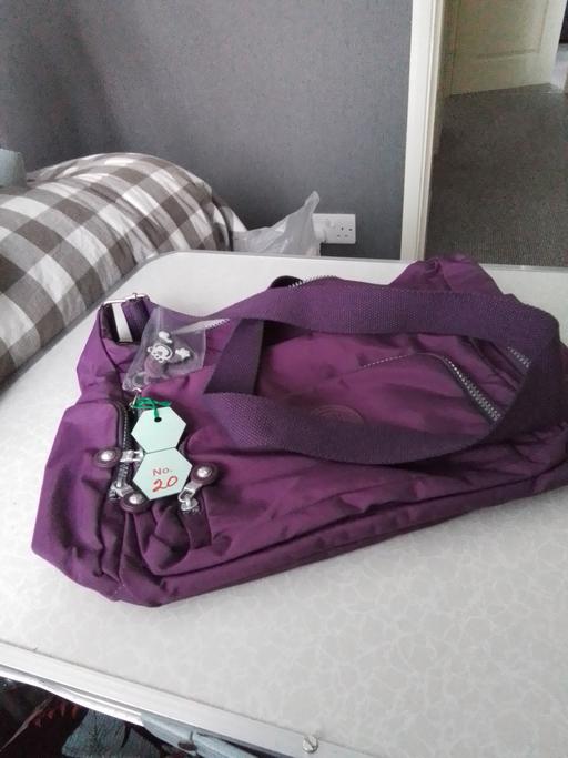 Buy & Sell Quarry Bank Dudley - Photos for shoulder bag (ref. 20)