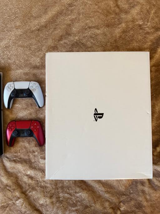 Buy & Sell Whetstone North London - Photos for PS5 Slim edition, 1TB, 2 Controllers.