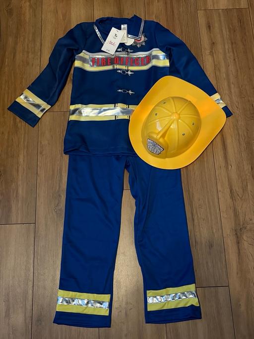 Buy & Sell Great Bridge Sandwell - Photos for Fire fighter fancy dress age 7-8 years