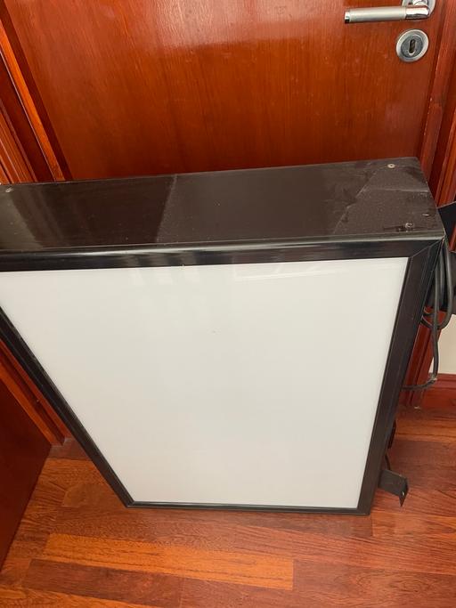 Buy & Sell Walthamstow East London - Photos for Black aluminium outdoor menu light box