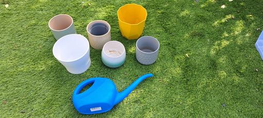 Buy & Sell Raynes Park South West London - Photos for Pots and watering can autumn clearance sale