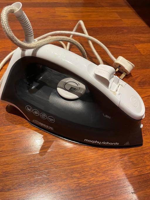 Buy & Sell Walthamstow East London - Photos for Morphy Richards iron breeze 300251
