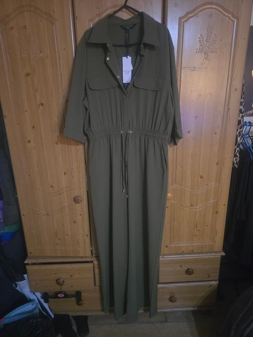 Buy & Sell Worcester Park Sutton - Photos for Size 18 Jumpsuit