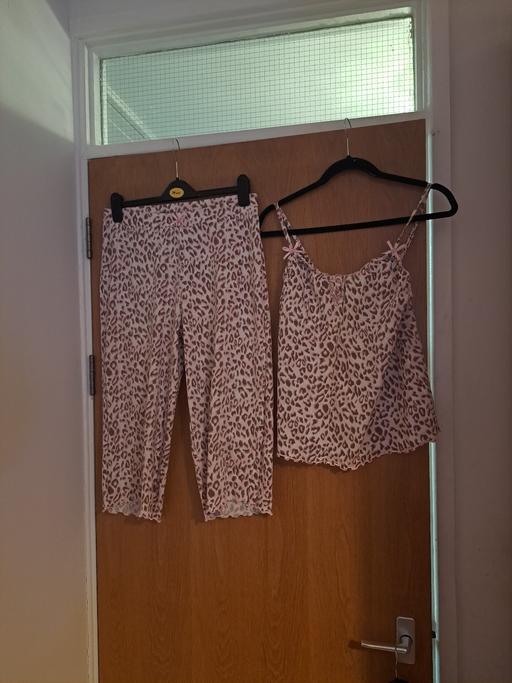 Buy & Sell Bargoed Caerphilly - Wales - Photos for lepord print pj's size 10