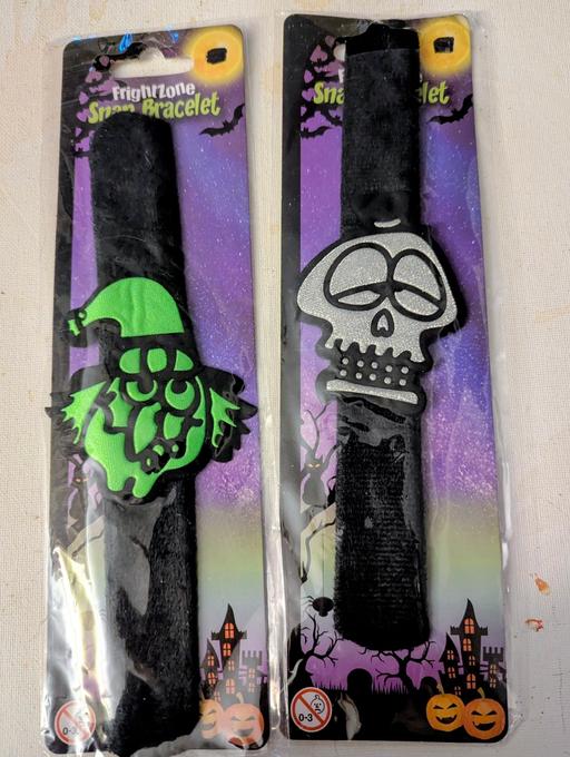 Buy & Sell Georgetown Blaenau Gwent - Photos for 🎃 Halloween fright zone snap on bracelets th