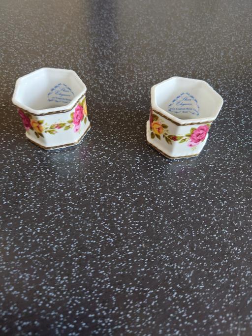 Buy & Sell Woodthorpe Charnwood - Photos for 2 sheer elegance bone china napkin rings