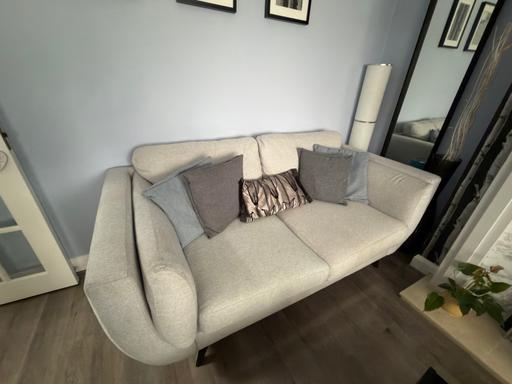 Buy & Sell South Harrow Harrow - Photos for Modern Sofa Two Seater