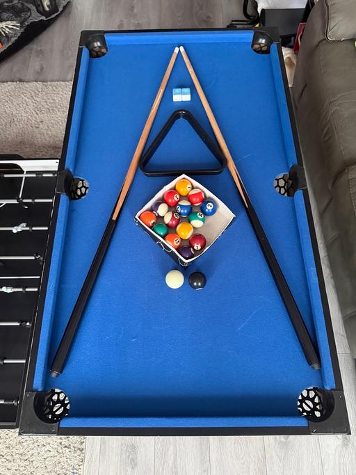 Buy & Sell Clayton Manchester - Photos for 4 in 1 Games Table , IMMACULATE