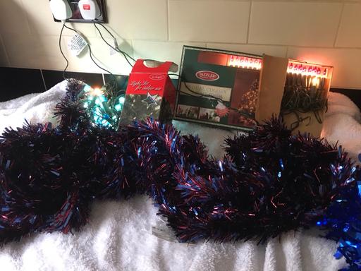 Buy & Sell Quarry Bank Dudley - Photos for Christmas Bundle lights/tinsel