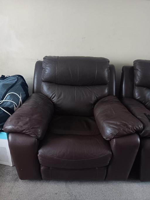 Buy & Sell Sturry Canterbury - Photos for Electric recliner armchair