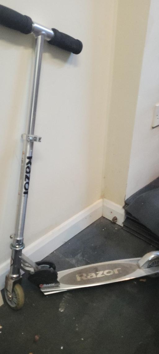 Buy & Sell Hayes Hillingdon - Photos for RAZOR Skateboard