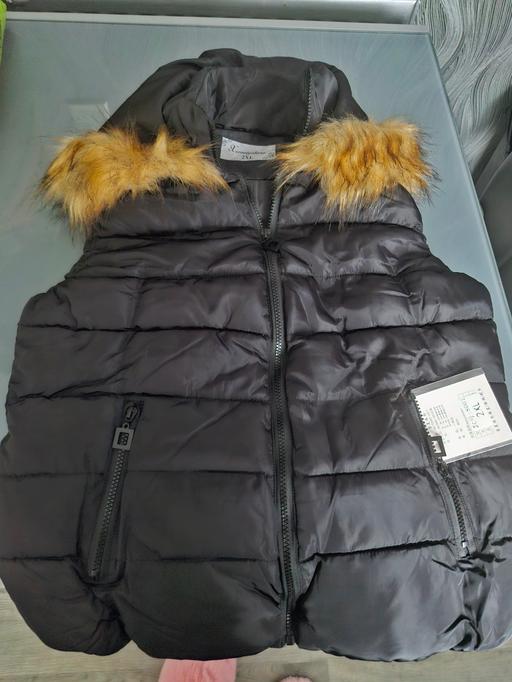Buy & Sell Birmingham Solihull - Photos for Brand new ladies gilet with detacable hood