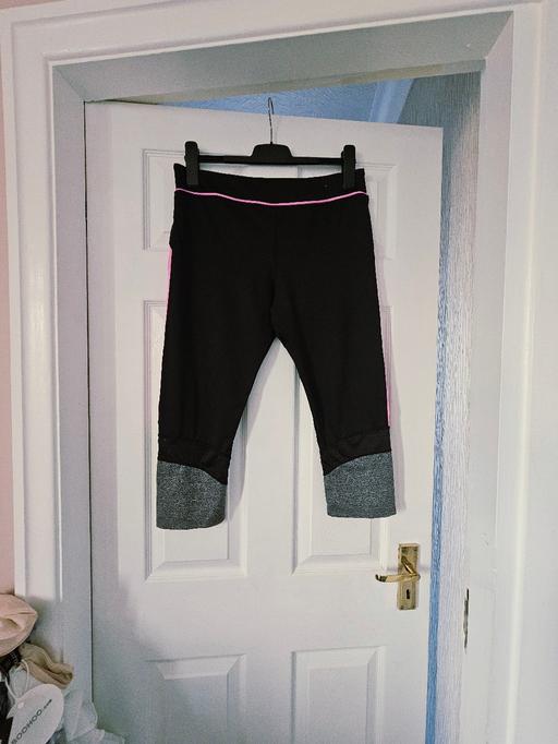 Buy & Sell Newton Doncaster - Photos for Workout wear, size 14.