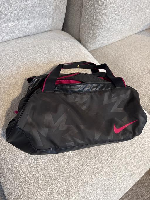 Buy & Sell Birmingham Birmingham - Photos for Nike women’s gym bag
