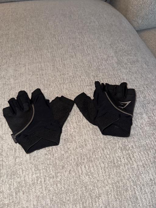 Buy & Sell Birmingham Birmingham - Photos for Gymshark women’s lifting gloves