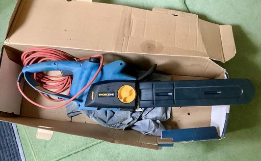 Buy & Sell Woodford Halse West Northamptonshire - Photos for Work zone 2200w Electric Chainsaw 47617