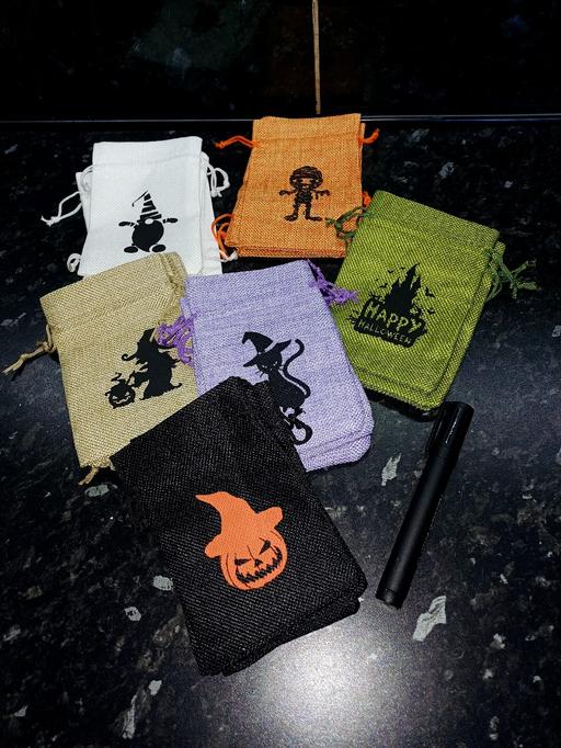 Buy & Sell Tividale Sandwell - Photos for 15 small treat bags. New