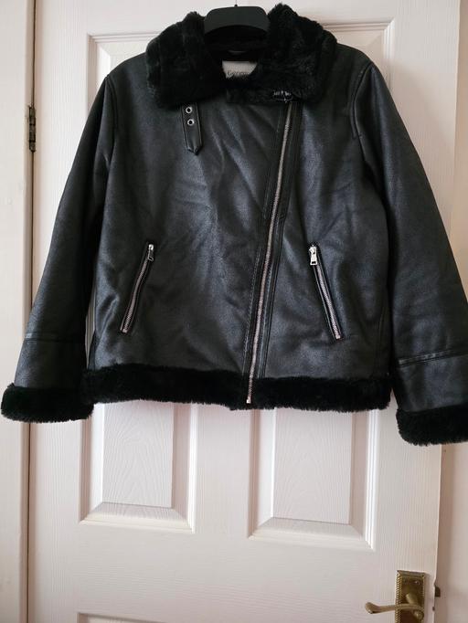 Buy & Sell Blackpool Town Centre Blackpool - Photos for Black fur lined flying jacket size M (12-14 )