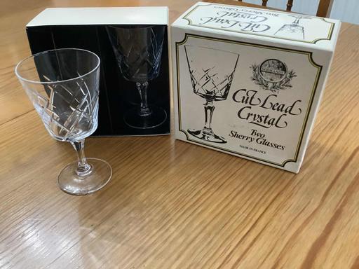 Buy & Sell Woodford Halse West Northamptonshire - Photos for Selection of Lead Cut Crystal Glasses
