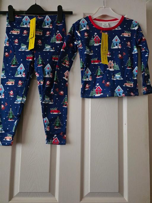 Buy & Sell Blackpool Town Centre Blackpool - Photos for Christmas pyjamas age 7 yrs BNWT