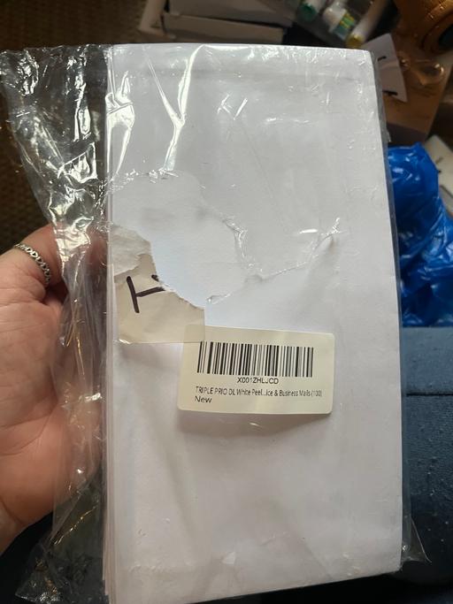 Buy & Sell Wednesfield Wolverhampton - Photos for 50 small paper bags sweet bags