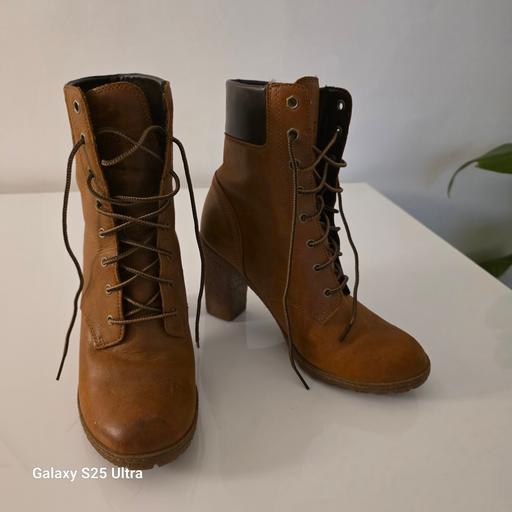 Buy & Sell Belgrave Walk Station Merton - Photos for Timberland boots