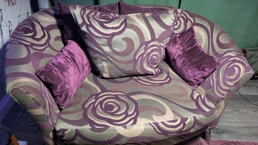 Buy & Sell Rowley Regis Sandwell - Photos for DFS purple 💜 sofas