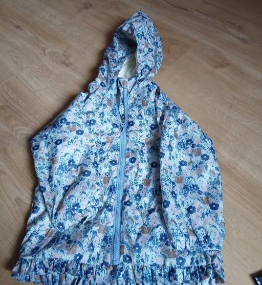 Buy & Sell Ocker Hill Sandwell - Photos for Girls coat & Poncho