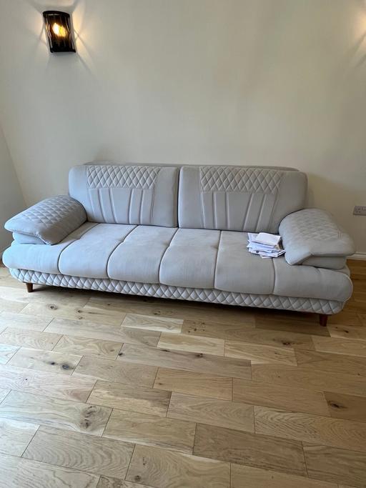 Buy & Sell Risby West Suffolk - Photos for 3 seater sofa bed