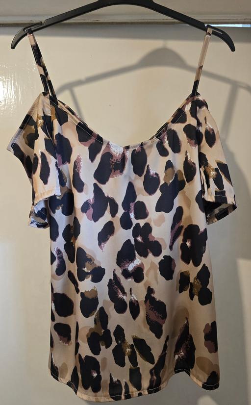 Buy & Sell Blakenhall Wolverhampton - Photos for boohoo leopard print cold shoulder top