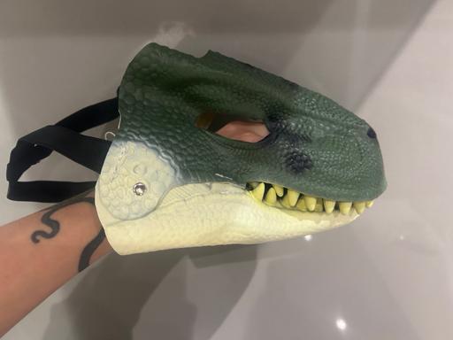 Buy & Sell Rednal Birmingham - Photos for Raptor dinosaur mask