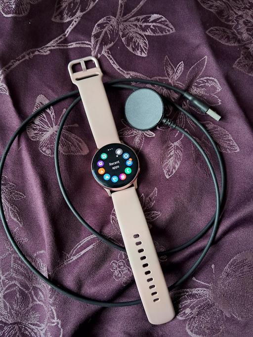 Buy & Sell Bilston Wolverhampton - Photos for galaxy active 2 smart watch