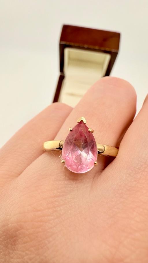 Buy & Sell Harrow on the Hill North West London - Photos for Stunning 9ct Gold Pear-Cut Pink Sapphire Ring