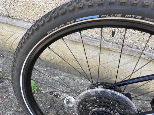Buy & Sell South Croydon Croydon - Photos for Selling Trek 9 Gear mountain bike