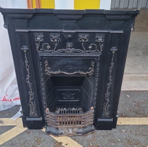 Buy & Sell Poundon Buckinghamshire - Photos for Cast iron fire surround