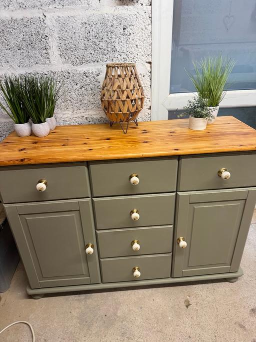 Buy & Sell Hoobrook Wyre Forest - Photos for Pine sideboard 💚