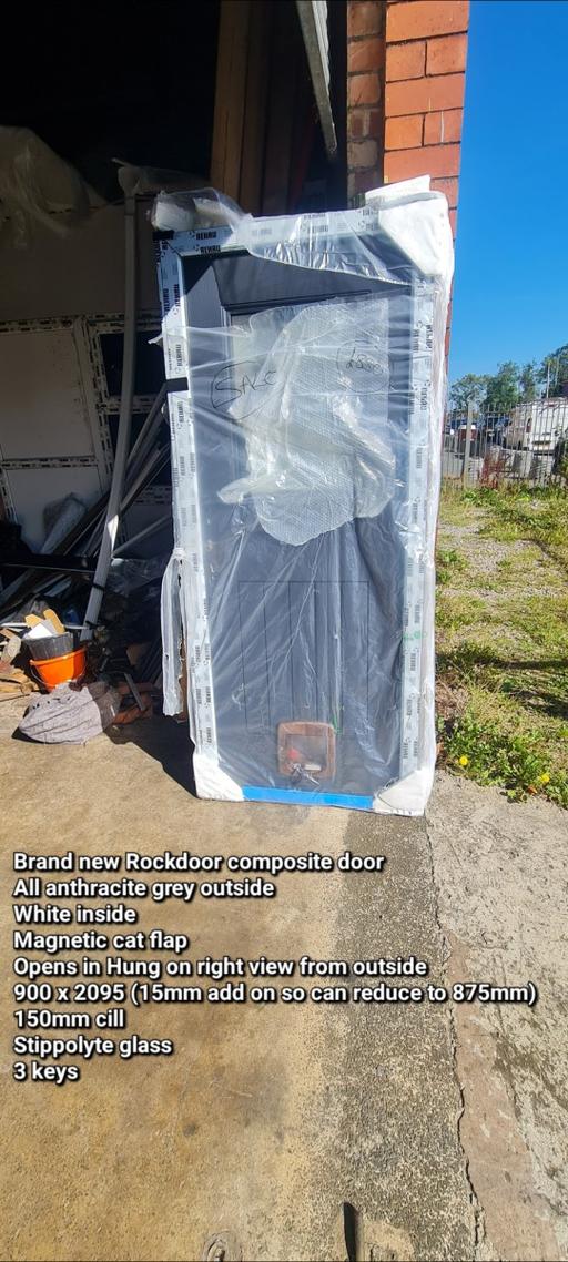 Buy & Sell Chorlton Cum Hardy Manchester - Photos for Rockdoor Composite door & Magnetic cat flap